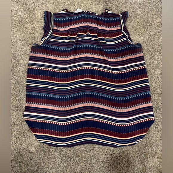 LOFT Multicolor Patterned Top - Picture 7 of 9